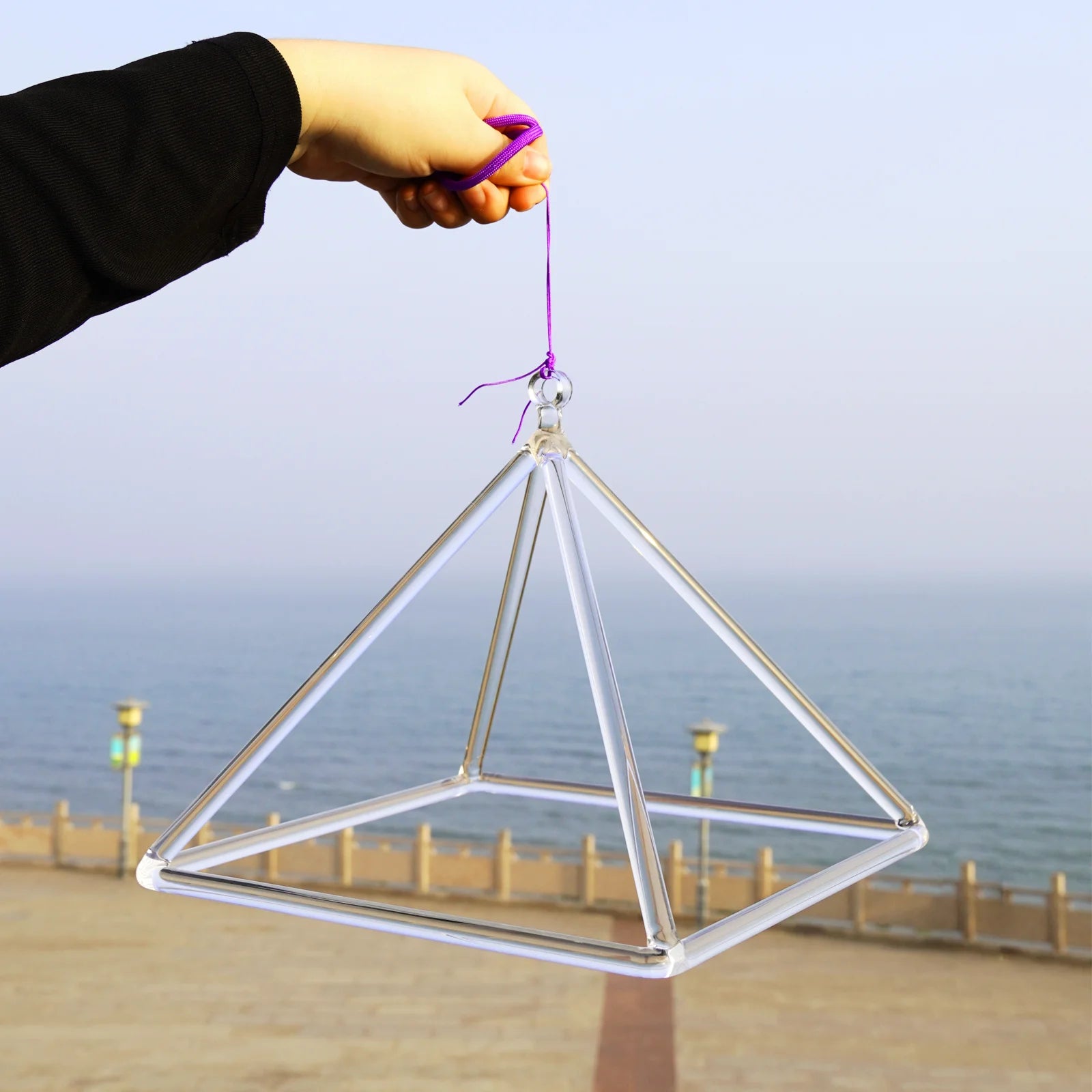 Crystal Singing Pyramid – Pure Quartz Frequency for Sacred Ritual